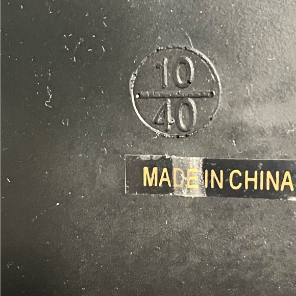 Bamboo over the knee chunky flat heel boots. Size 10 - Picture 8 of 10